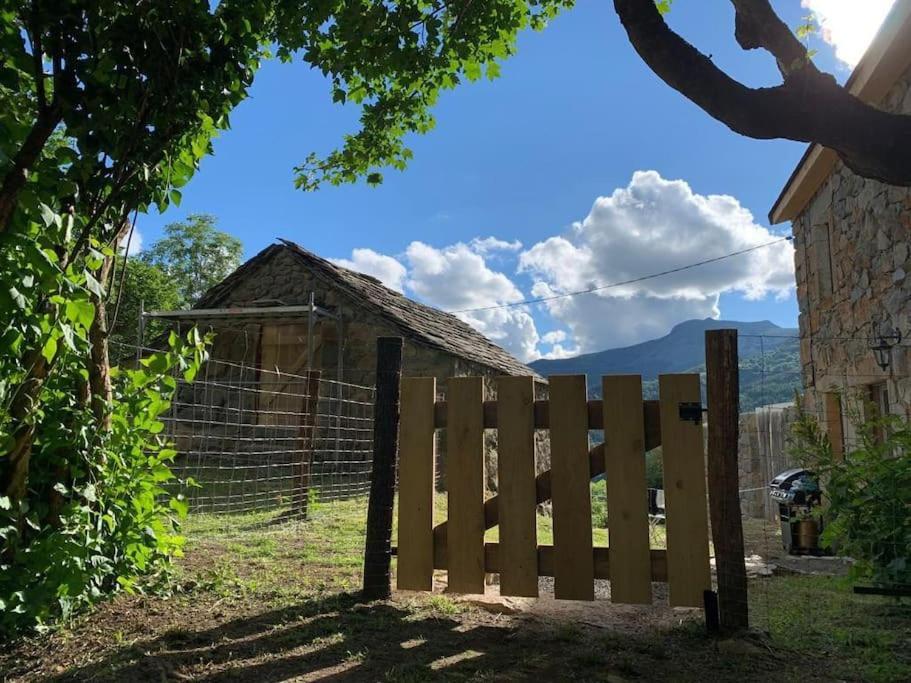 Tiny House De Tempoyrac La Rochette (Ardeche)