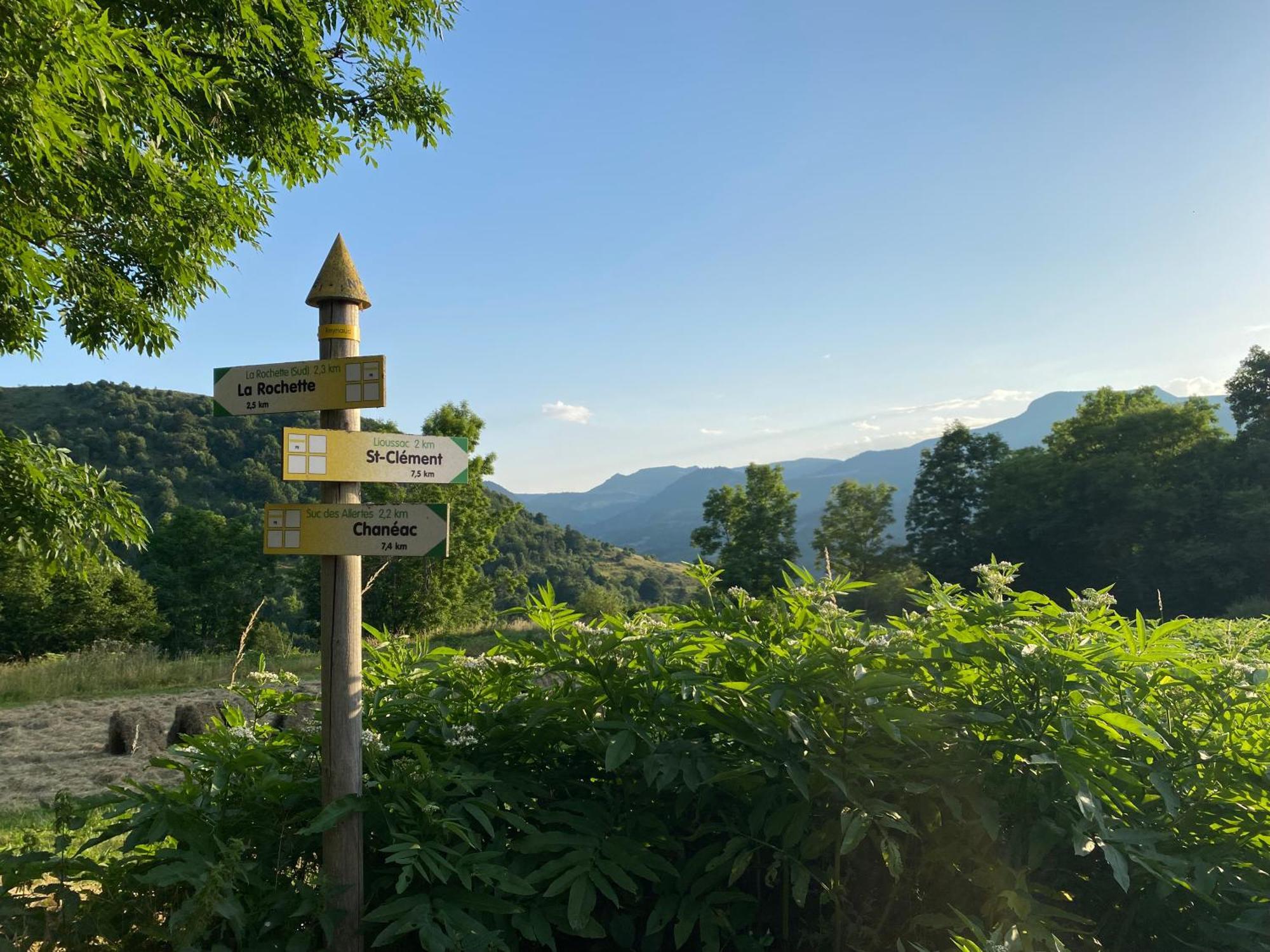 Tiny House De Tempoyrac La Rochette (Ardeche)